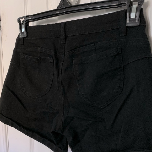 Bluenotes Low Rise Jean Shorts - Picture 3 of 3